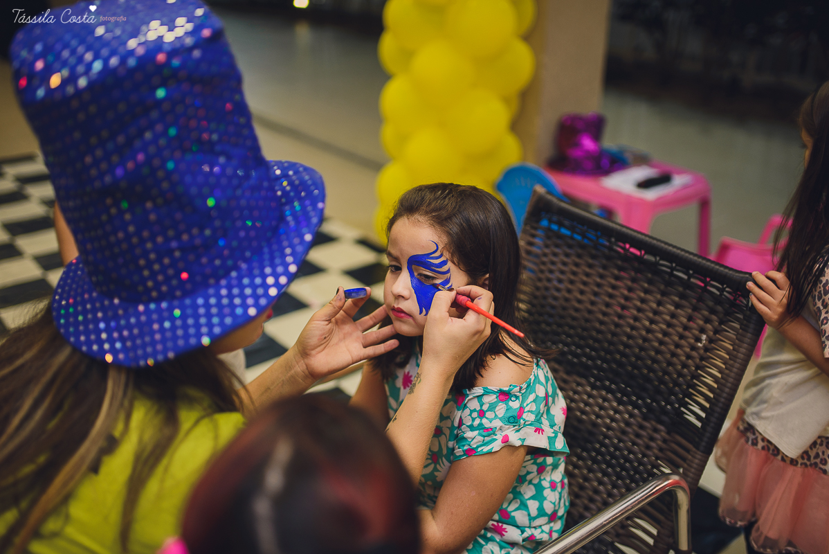 festa de 3 anos do antônio, que aconteceu em Manguinhos Serra, festa no tema Os Vingadores, festa de menino, com direito à Homem-aranha fantasiado, decoração da Mamalujo Decorações, Carla Sales, com fotos da T&aacu