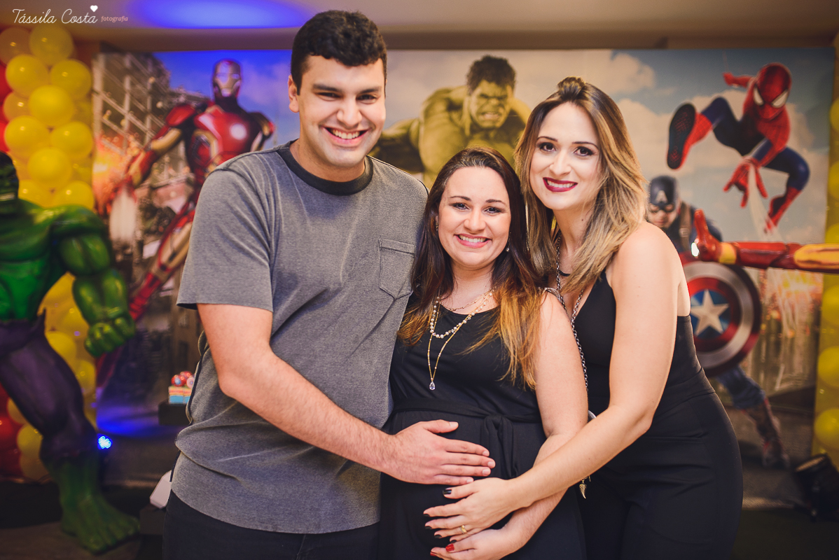 festa de 3 anos do antônio, que aconteceu em Manguinhos Serra, festa no tema Os Vingadores, festa de menino, com direito à Homem-aranha fantasiado, decoração da Mamalujo Decorações, Carla Sales, com fotos da T&aacu