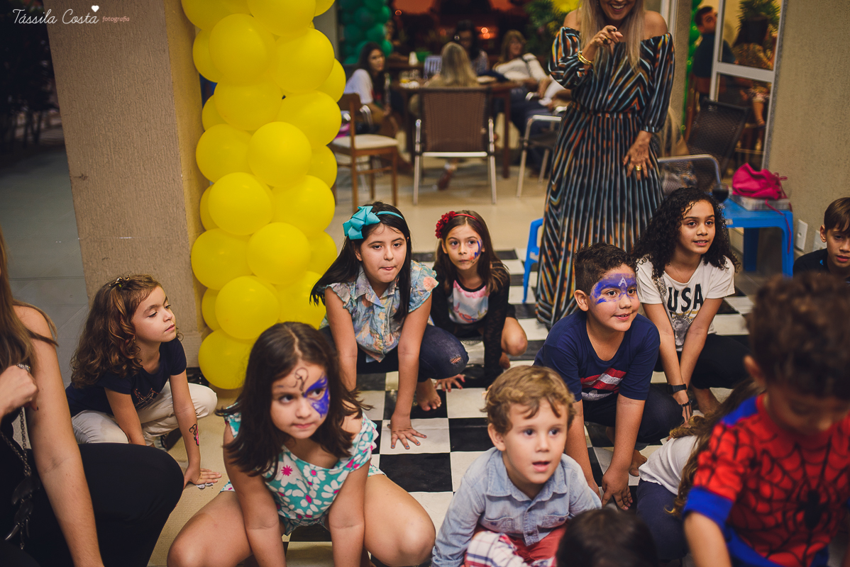 festa de 3 anos do antônio, que aconteceu em Manguinhos Serra, festa no tema Os Vingadores, festa de menino, com direito à Homem-aranha fantasiado, decoração da Mamalujo Decorações, Carla Sales, com fotos da T&aacu