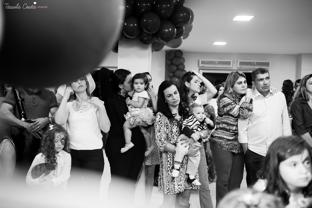 festa de 3 anos do antônio, que aconteceu em Manguinhos Serra, festa no tema Os Vingadores, festa de menino, com direito à Homem-aranha fantasiado, decoração da Mamalujo Decorações, Carla Sales, com fotos da T&aacu