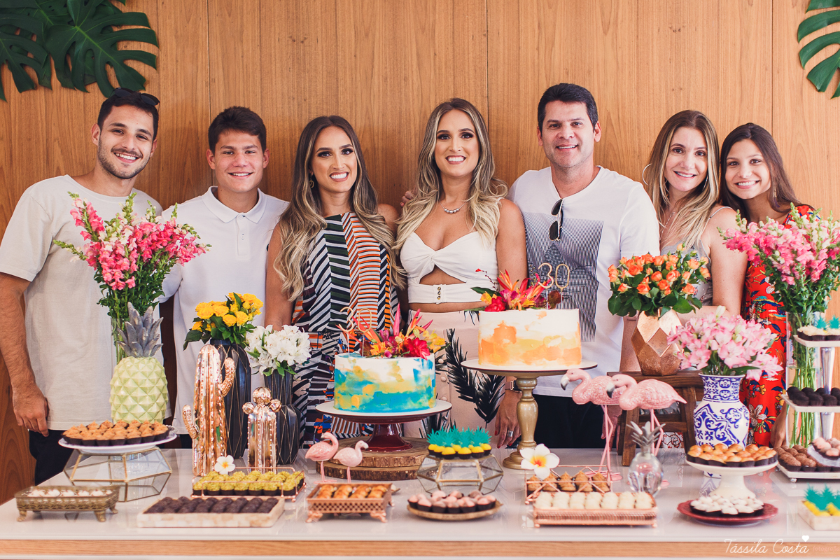 decoração para aniversário de 30 anos, festa linda para irmãs gêmeas, festa de 30 anos de gêmeas, bolo de Thais Gois, fotografia de Tássila Costa, fotógrafa em Vitória ES, fotografia de festa em vix ES, o que vestir no aniversário de 30 anos