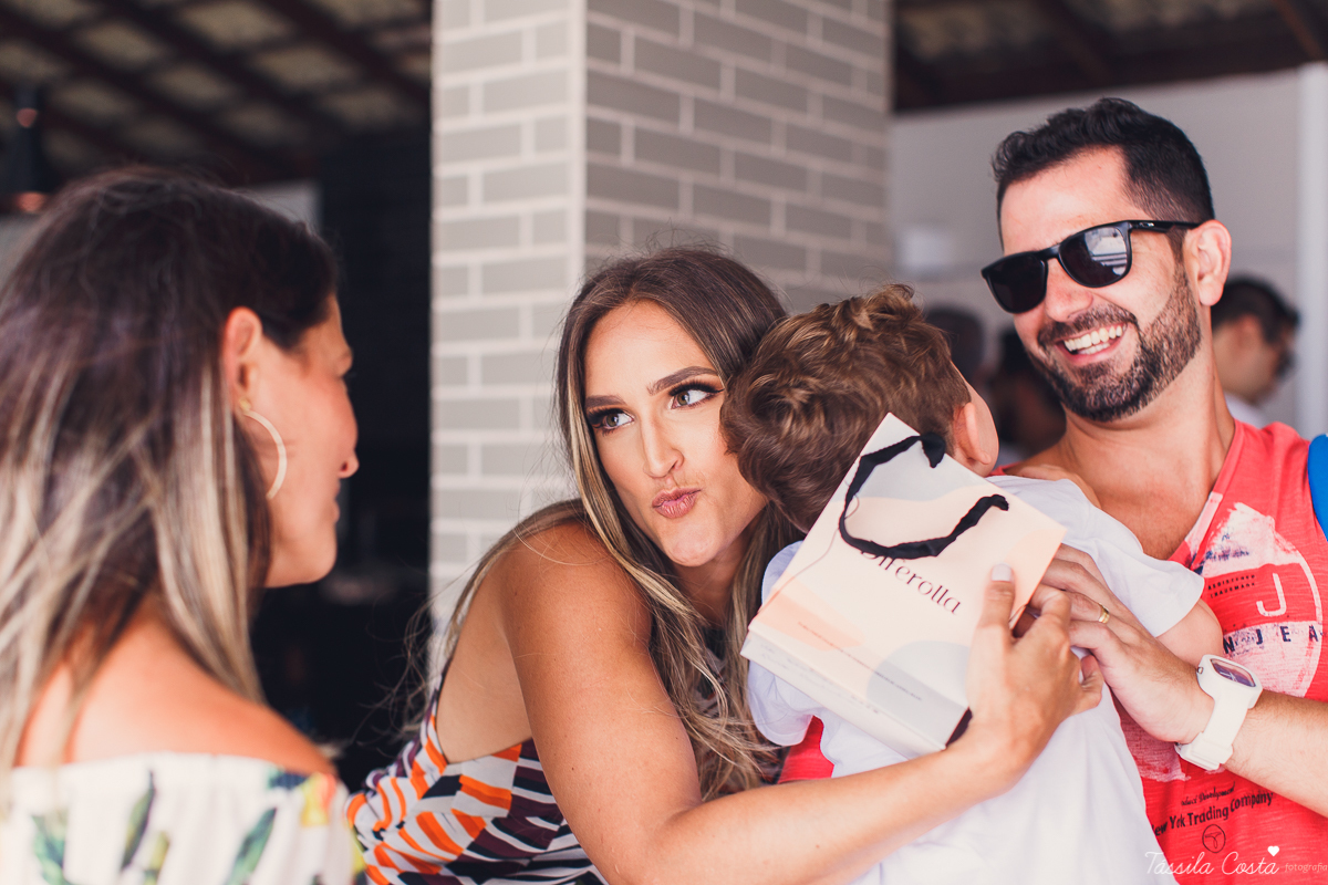 decoração para aniversário de 30 anos, festa linda para irmãs gêmeas, festa de 30 anos de gêmeas, bolo de Thais Gois, fotografia de Tássila Costa, fotógrafa em Vitória ES, fotografia de festa em vix ES, o que vestir no aniversário de 30 anos