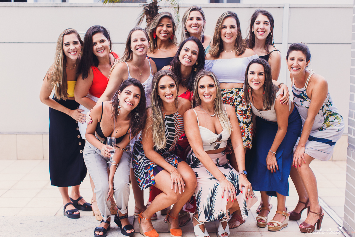 decoração para aniversário de 30 anos, festa linda para irmãs gêmeas, festa de 30 anos de gêmeas, bolo de Thais Gois, fotografia de Tássila Costa, fotógrafa em Vitória ES, fotografia de festa em vix ES, o que vestir no aniversário de 30 anos