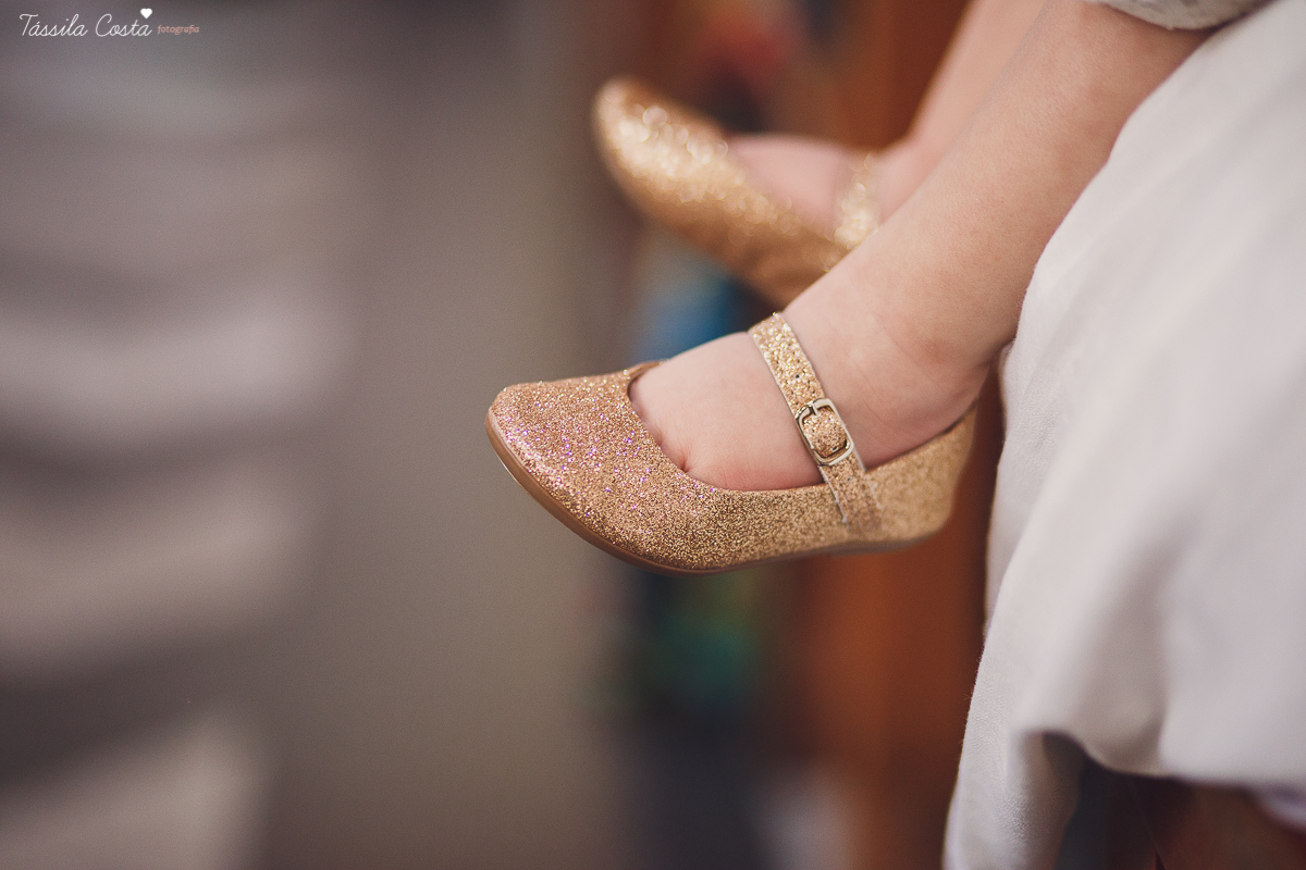 batizado em vitória es, na igreja são camilo, em camburi, fotos da família da valentina, batizado lindo e emocionante, fotos tássila costa, batizando domingo de manhã