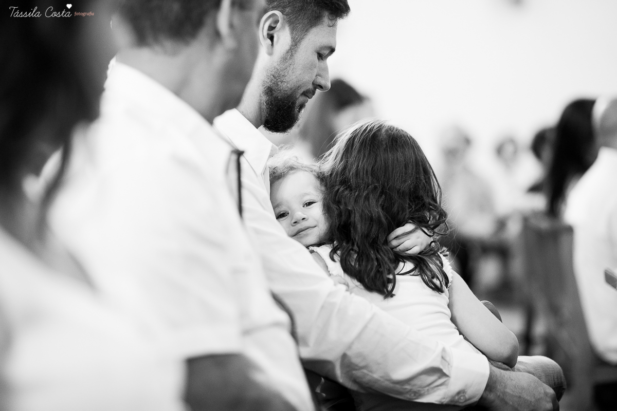 batizado em vitória es, na igreja são camilo, em camburi, fotos da família da valentina, batizado lindo e emocionante, fotos tássila costa, batizando domingo de manhã