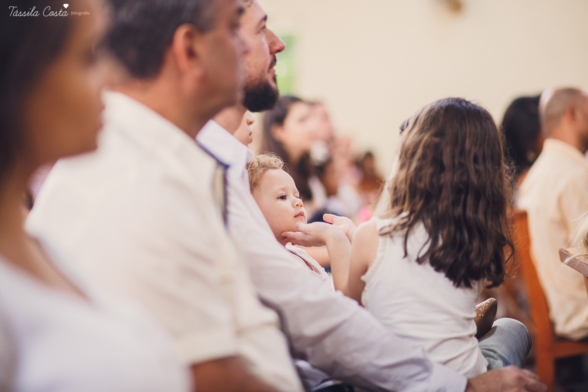 batizado em vitória es, na igreja são camilo, em camburi, fotos da família da valentina, batizado lindo e emocionante, fotos tássila costa, batizando domingo de manhã