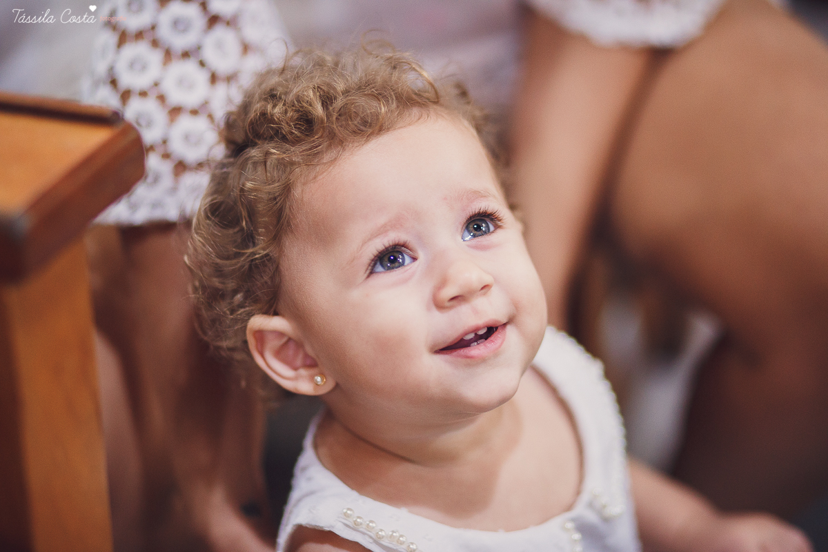 batizado em vitória es, na igreja são camilo, em camburi, fotos da família da valentina, batizado lindo e emocionante, fotos tássila costa, batizando domingo de manhã