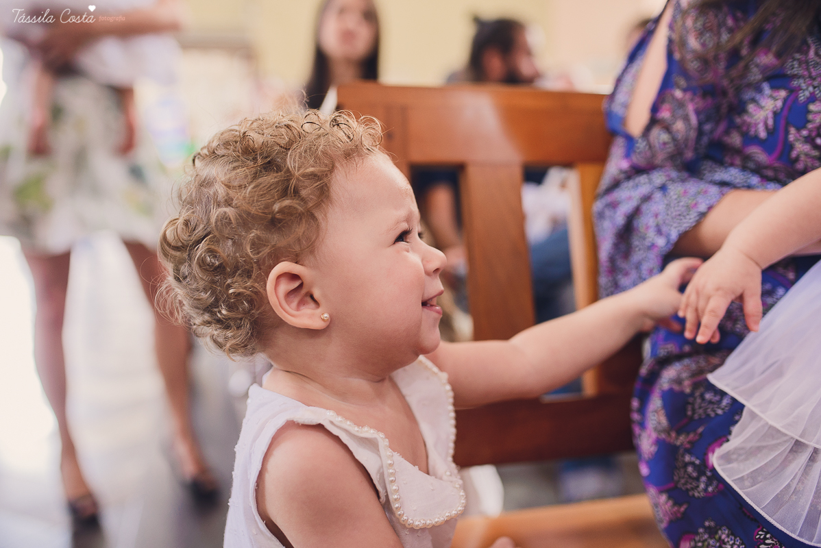 batizado em vitória es, na igreja são camilo, em camburi, fotos da família da valentina, batizado lindo e emocionante, fotos tássila costa, batizando domingo de manhã