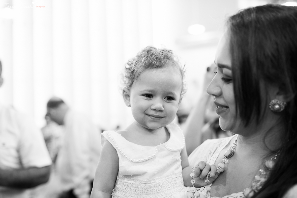 batizado em vitória es, na igreja são camilo, em camburi, fotos da família da valentina, batizado lindo e emocionante, fotos tássila costa, batizando domingo de manhã