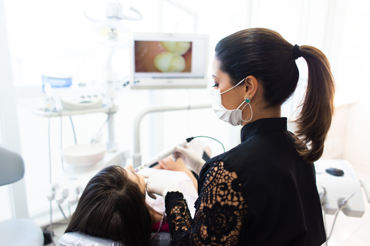 Fotos feitas na Praia da Costa, da dentista Bruna Nogueira, ds Odonto Estetic, tássila costa fotografia