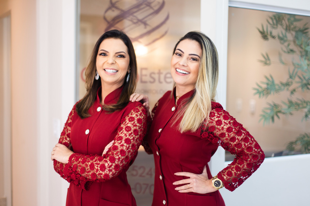 Fotos feitas na Praia da Costa, da dentista Bruna Nogueira, ds Odonto Estetic, tássila costa fotografia