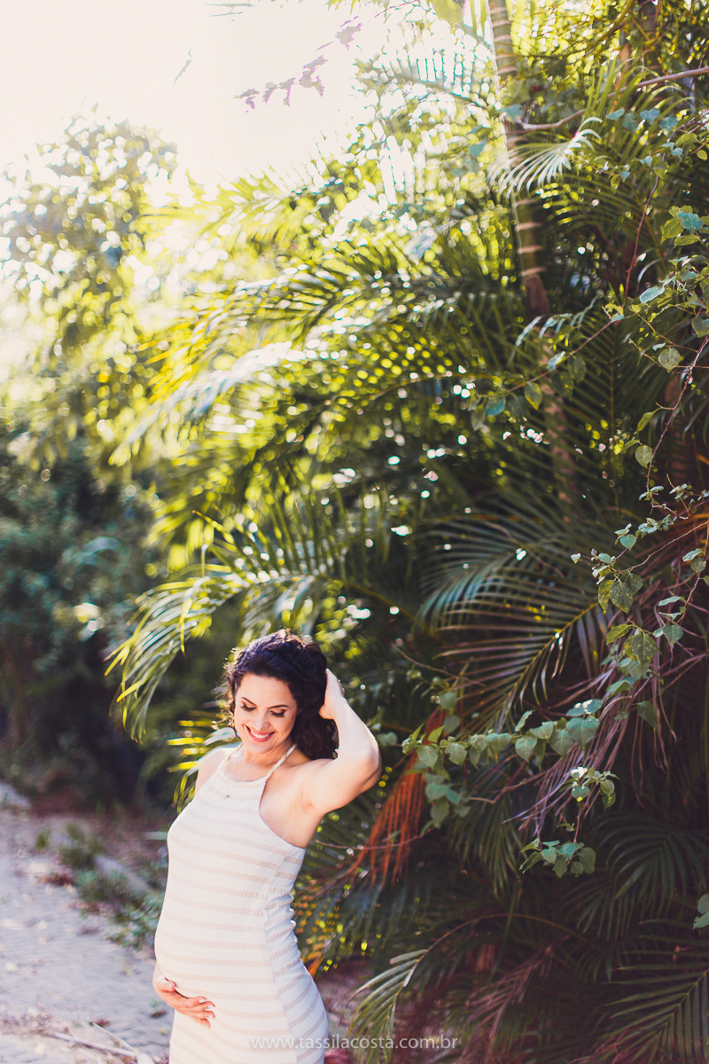 grávida linda, fotos de grávida na Praia da Costa, ensaio fotográfico feito em casa, lingeries lindas para ensaio fotográfico de gestante, poses para ensaio fotográfico feito em casa, fotos de grávida na Praia da Costa, Vila Velha - ES
