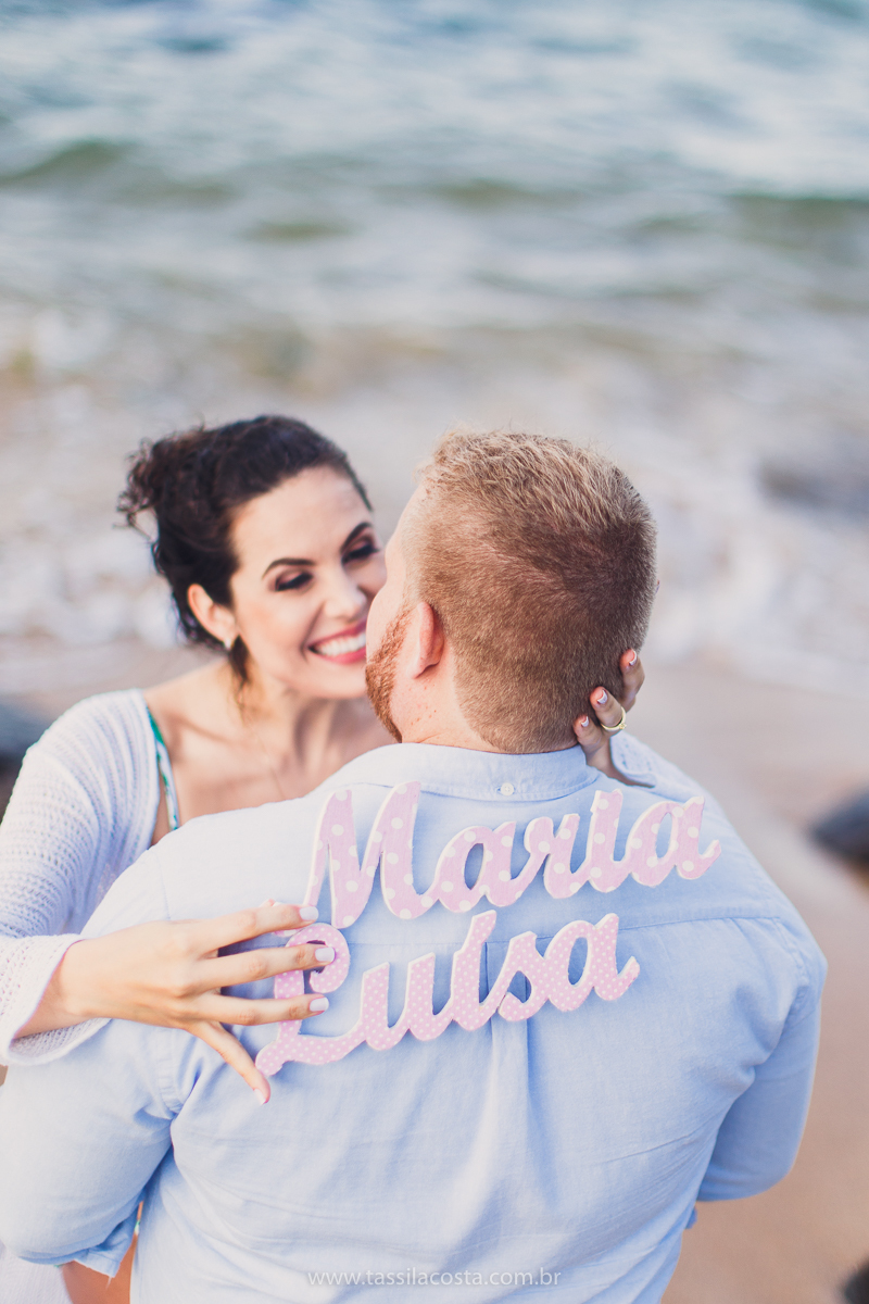 grávida linda, fotos de grávida na Praia da Costa, ensaio fotográfico feito em casa, lingeries lindas para ensaio fotográfico de gestante, poses para ensaio fotográfico feito em casa, fotos de grávida na Praia da Costa, Vila Velha - ES