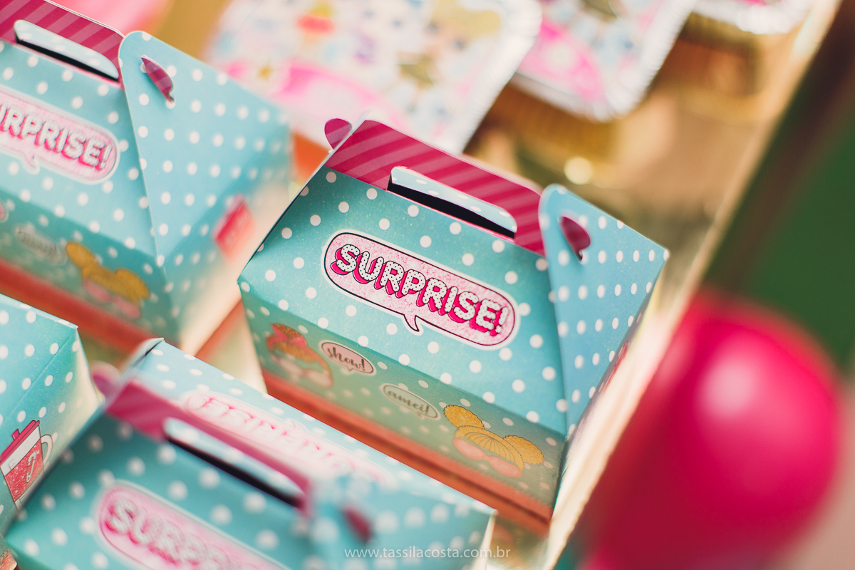 festa infantil em vitória, tássila costa fotografia, aniversári infantil em Vitória ES, festa de menina no tema LOL, festa linda de menina, roupa da boneca LOL, 5 anos da Maitê