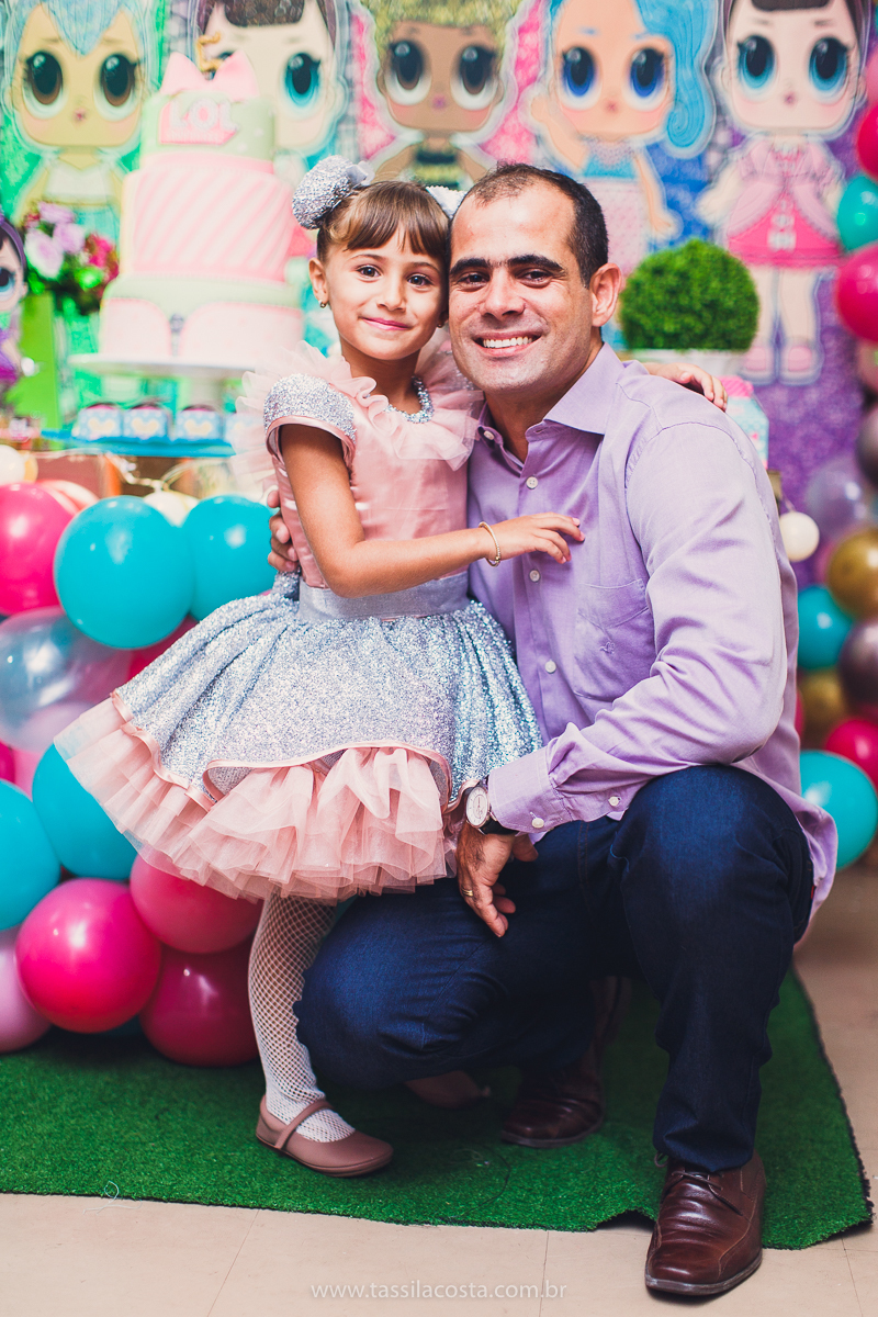 festa infantil em vitória, tássila costa fotografia, aniversári infantil em Vitória ES, festa de menina no tema LOL, festa linda de menina, roupa da boneca LOL, 5 anos da Maitê