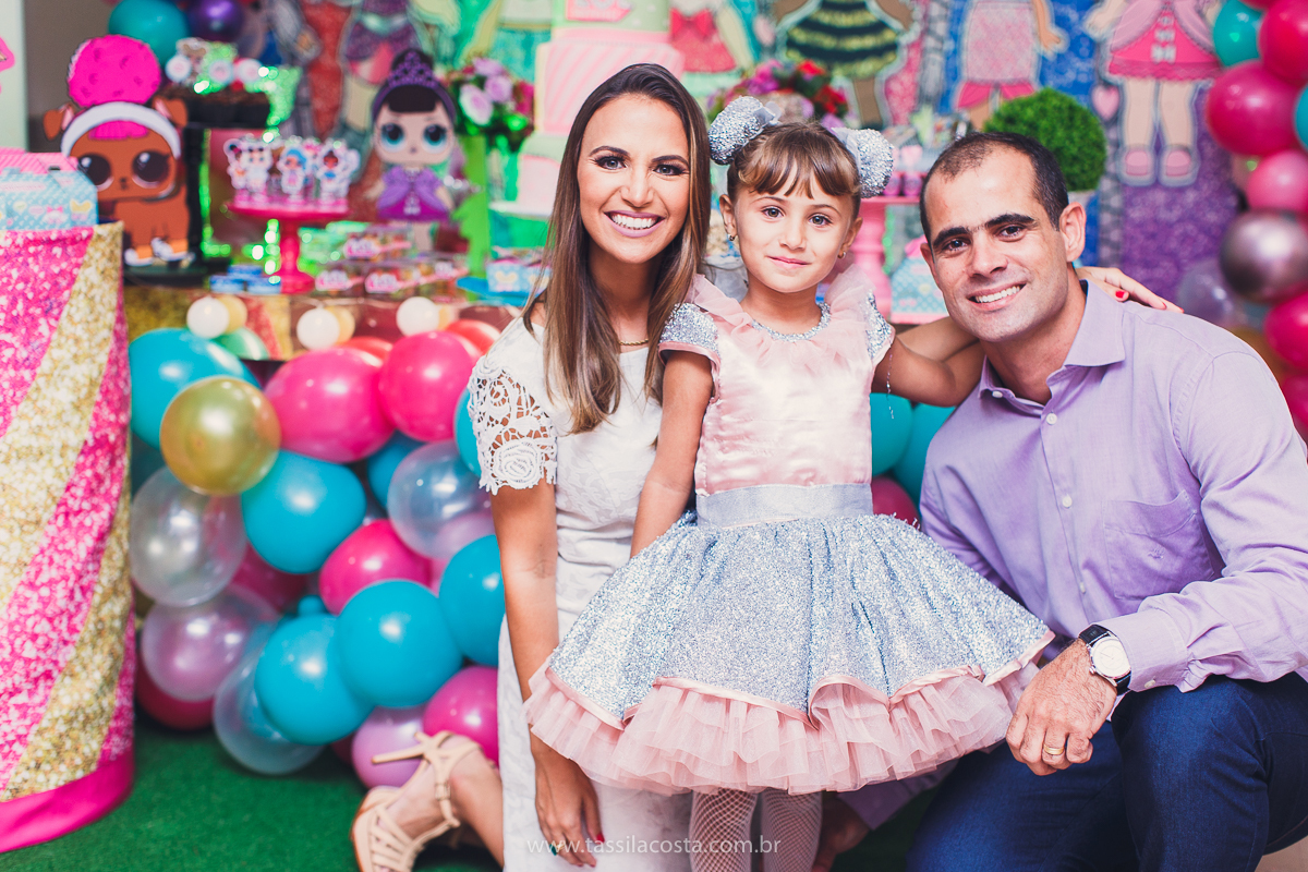 festa infantil em vitória, tássila costa fotografia, aniversári infantil em Vitória ES, festa de menina no tema LOL, festa linda de menina, roupa da boneca LOL, 5 anos da Maitê