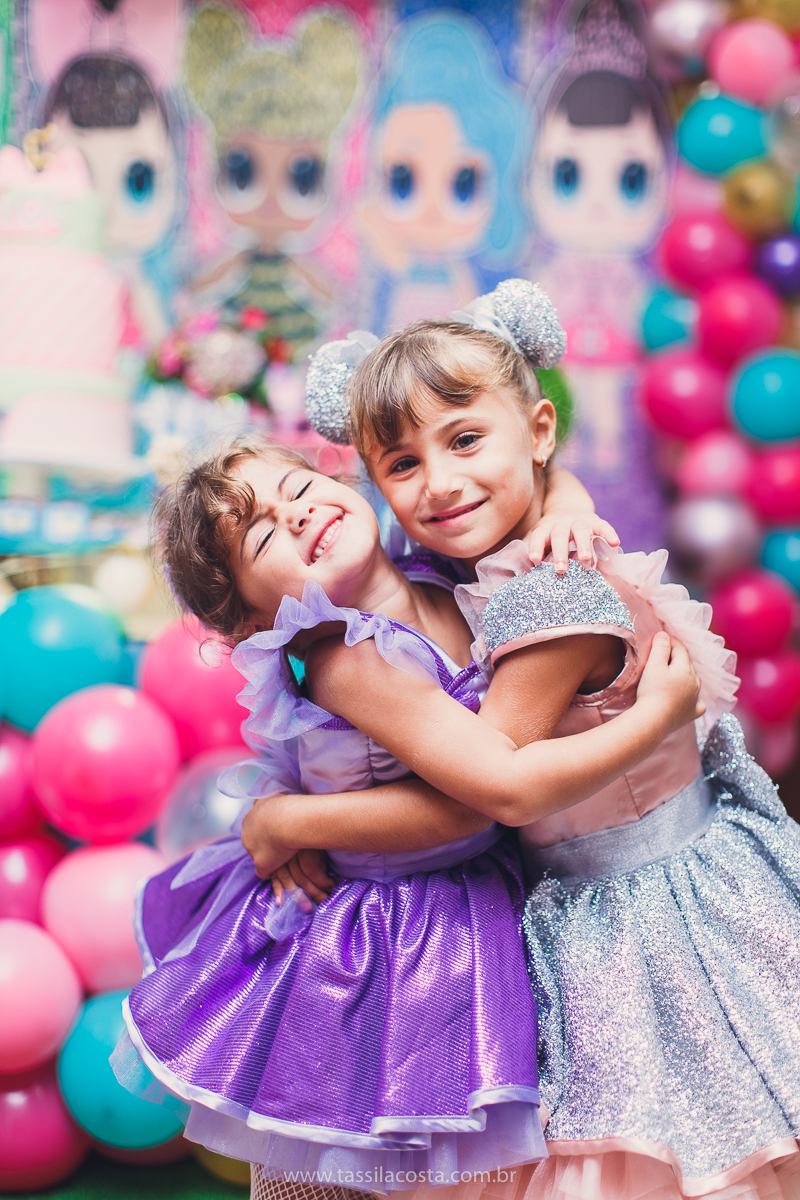 festa infantil em vitória, tássila costa fotografia, aniversári infantil em Vitória ES, festa de menina no tema LOL, festa linda de menina, roupa da boneca LOL, 5 anos da Maitêfesta infantil em vitória, tássila costa fotografia, aniversári infantil em Vit