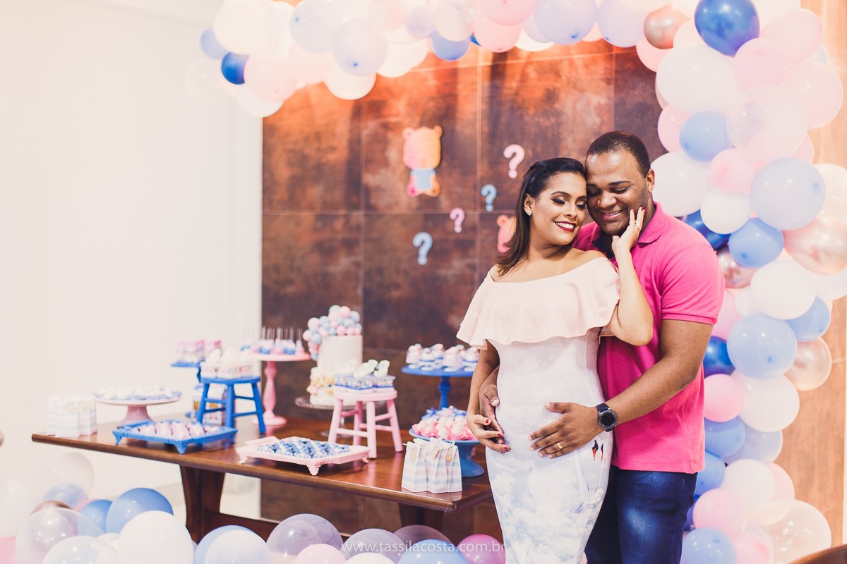 fotos de chá revelação, o que fazer para revelar o sexo do bebê para a família, família linda no chá revelação no Matheus, Praia da Costa, Vila Velha ES, Tássila Costa fotografia