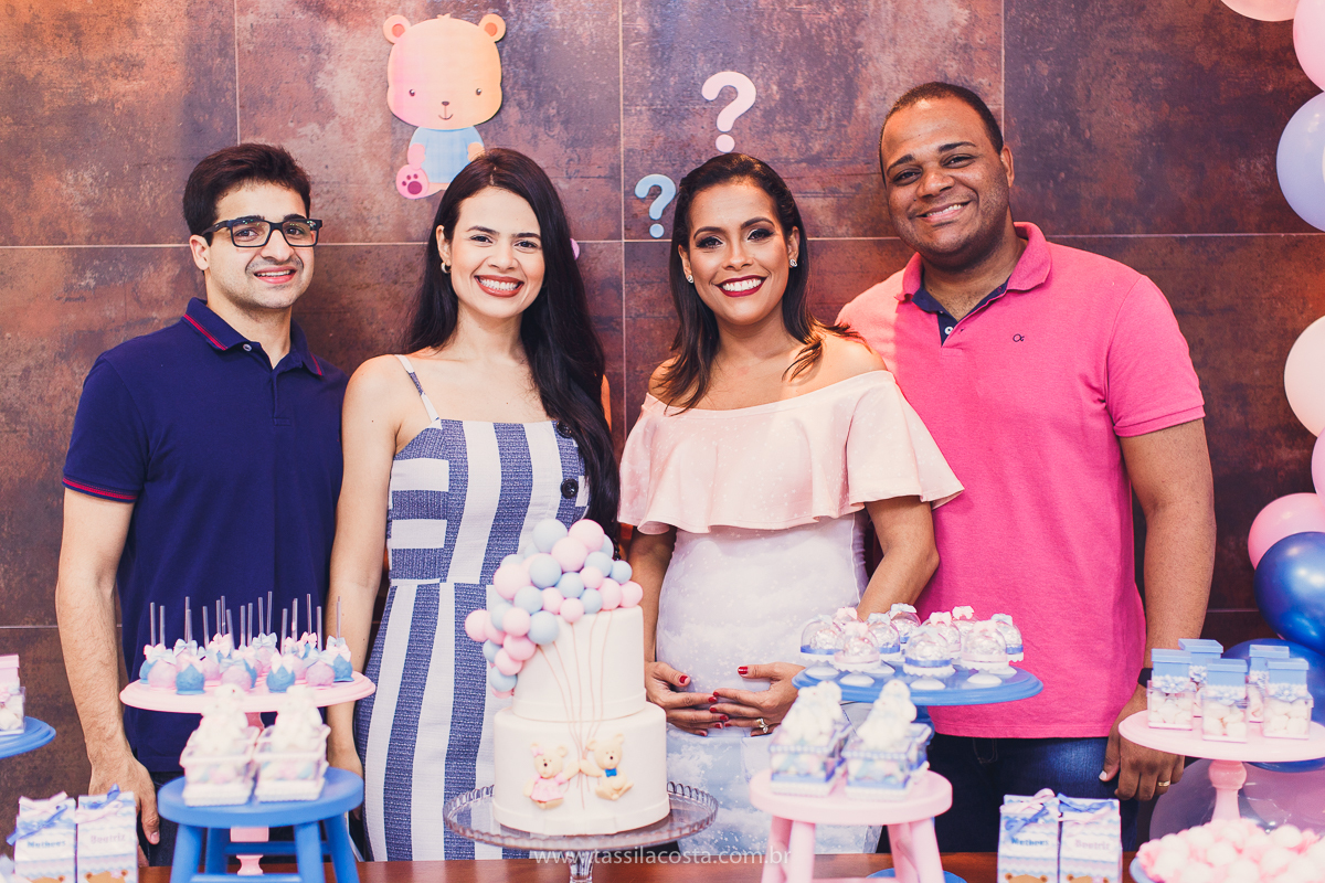 fotos de chá revelação, o que fazer para revelar o sexo do bebê para a família, família linda no chá revelação no Matheus, Praia da Costa, Vila Velha ES, Tássila Costa fotografia