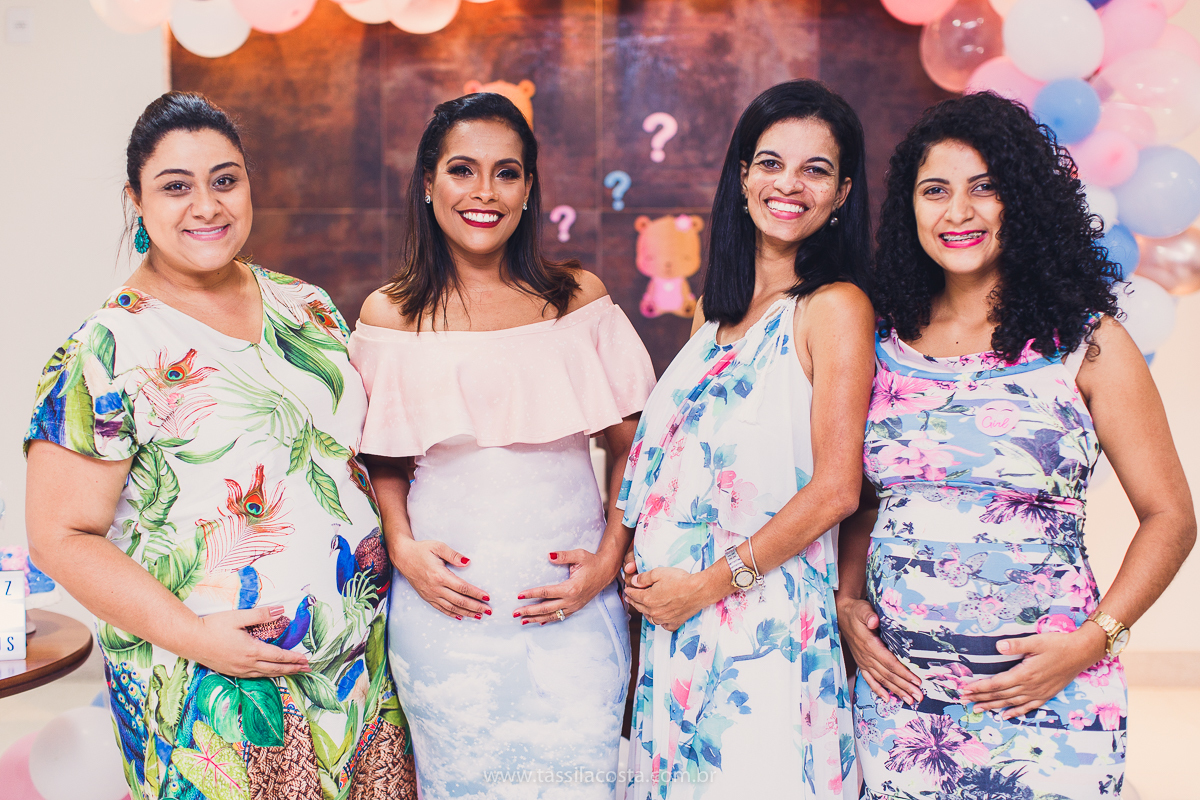 fotos de chá revelação, o que fazer para revelar o sexo do bebê para a família, família linda no chá revelação no Matheus, Praia da Costa, Vila Velha ES, Tássila Costa fotografia