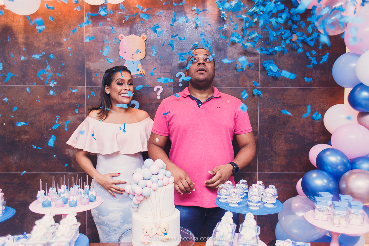 fotos de chá revelação, o que fazer para revelar o sexo do bebê para a família, família linda no chá revelação no Matheus, Praia da Costa, Vila Velha ES, Tássila Costa fotografia