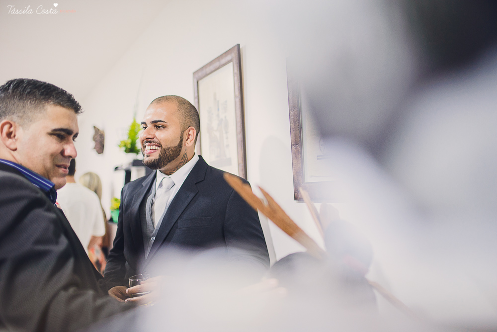 foto de casamento em serra - es, fotografo de casamento em vitoria, foto de casamento em vila velha, fotografo de casamento es, tassila costa, tassila costa fotografia, casamento no espirito santo, manguinhos, noivos apaixonados, mini wedding, casamento e