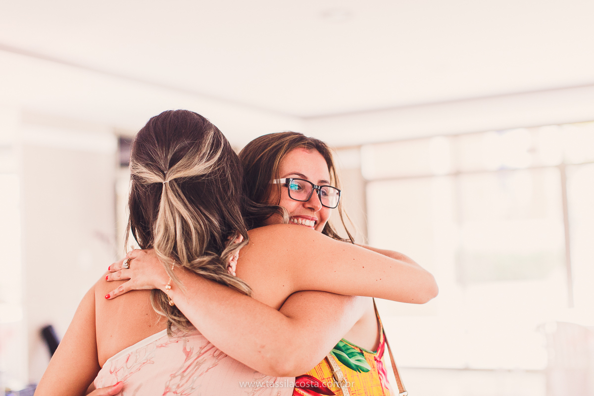 foto de chá bebê, decoração linda de chá de bebê, mãe de menina, decoração de chá de bebê de menina, decoração rosa e branca de chá de bebê, tássila costa fotografia, sandra festas, decoração de chá de bebê em Vila Velha ES, pais de primeira viagem