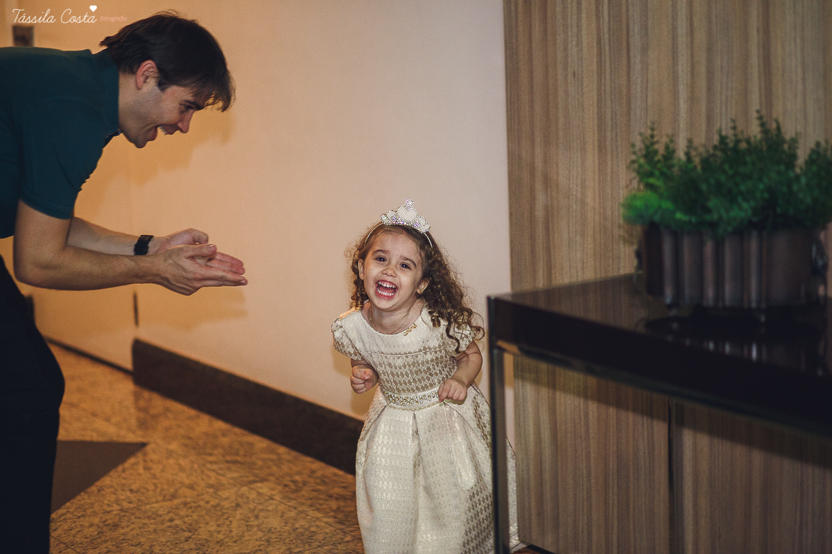 aniversário lindo da princesa sofia, em vitória ES, decoração da Chic Ballon, festa de menina, festa no condomínio em Vix ES, fotos by Tássila Costa