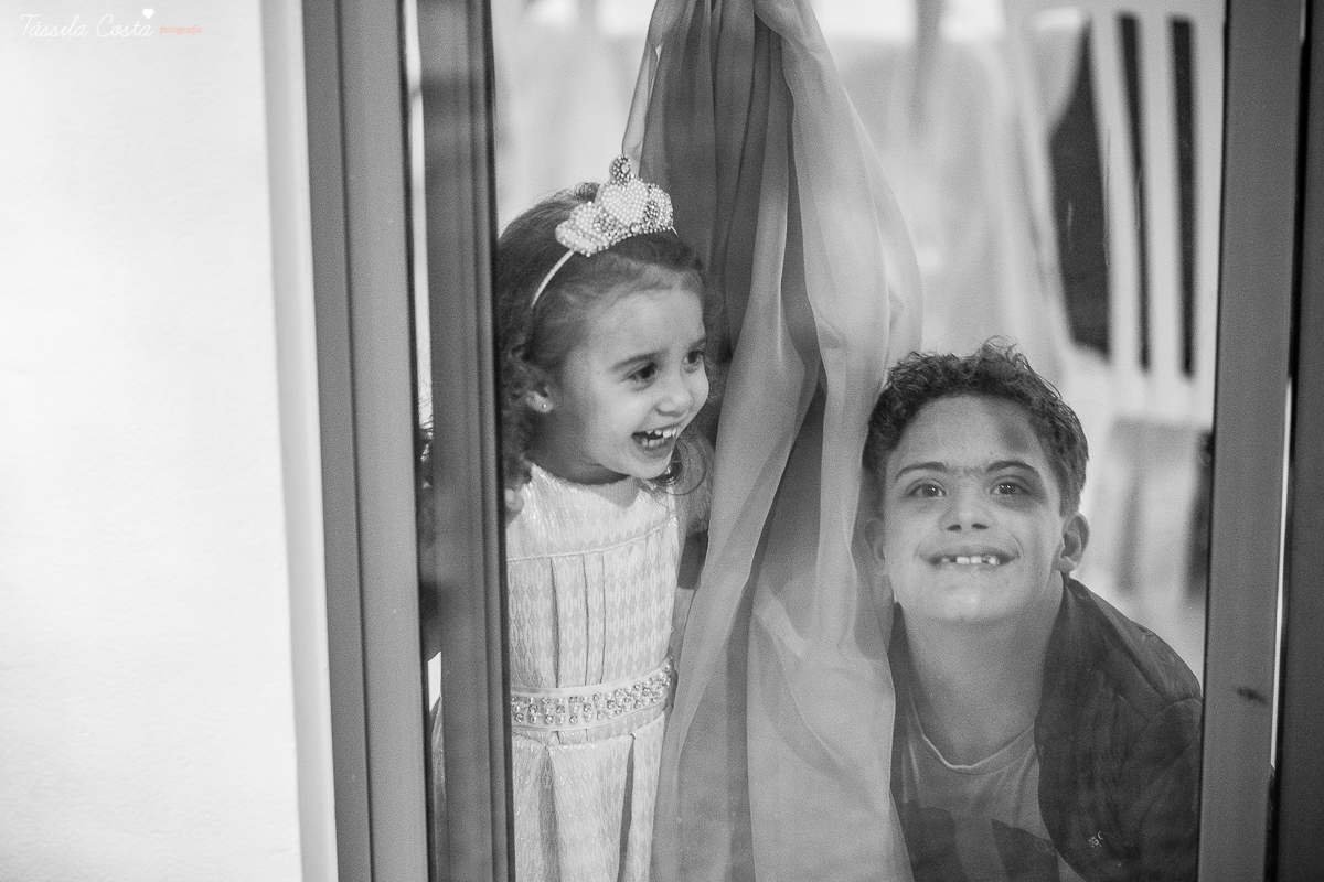 aniversário lindo da princesa sofia, em vitória ES, decoração da Chic Ballon, festa de menina, festa no condomínio em Vix ES, fotos by Tássila Costa