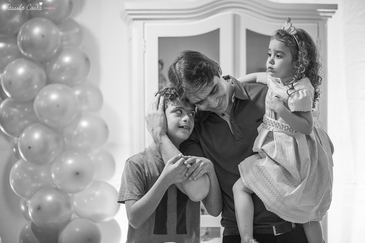 aniversário lindo da princesa sofia, em vitória ES, decoração da Chic Ballon, festa de menina, festa no condomínio em Vix ES, fotos by Tássila Costa