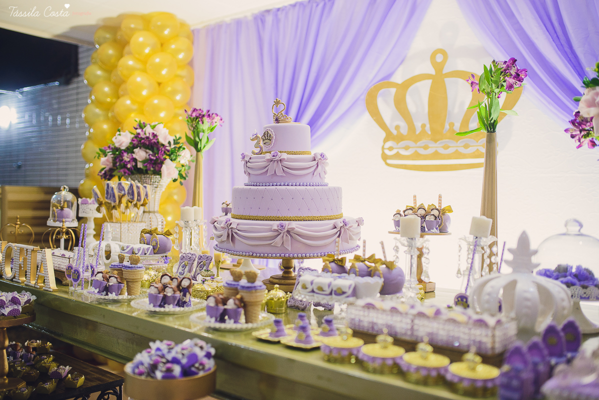 aniversário lindo da princesa sofia, em vitória ES, decoração da Chic Ballon, festa de menina, festa no condomínio em Vix ES, fotos by Tássila Costa