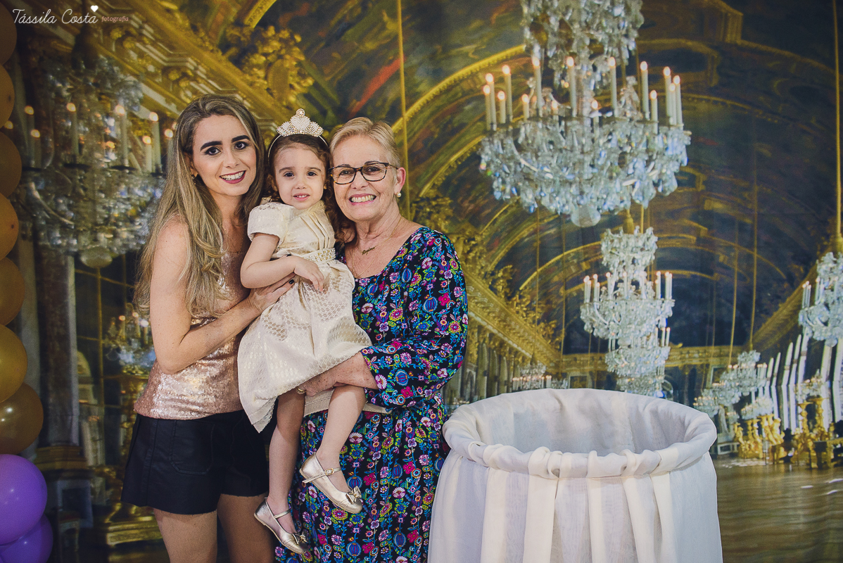 aniversário lindo da princesa sofia, em vitória ES, decoração da Chic Ballon, festa de menina, festa no condomínio em Vix ES, fotos by Tássila Costa