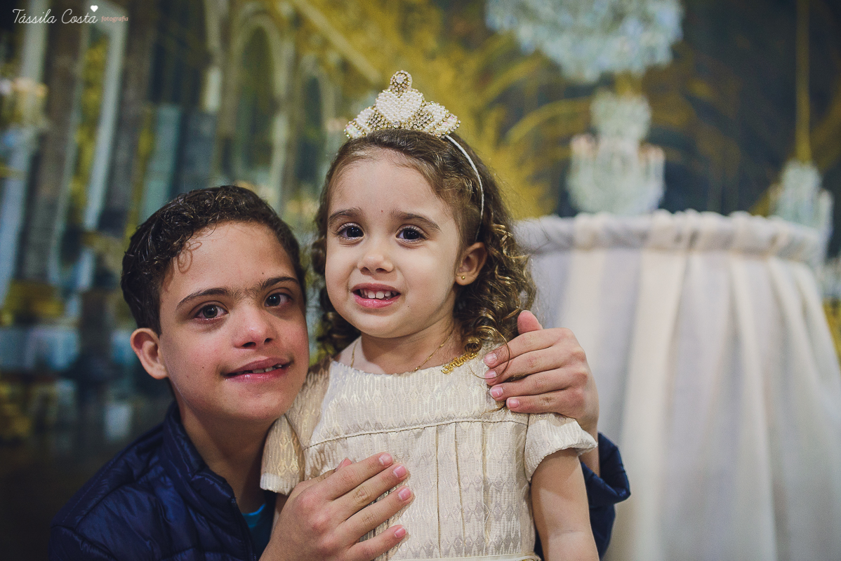 aniversário lindo da princesa sofia, em vitória ES, decoração da Chic Ballon, festa de menina, festa no condomínio em Vix ES, fotos by Tássila Costa