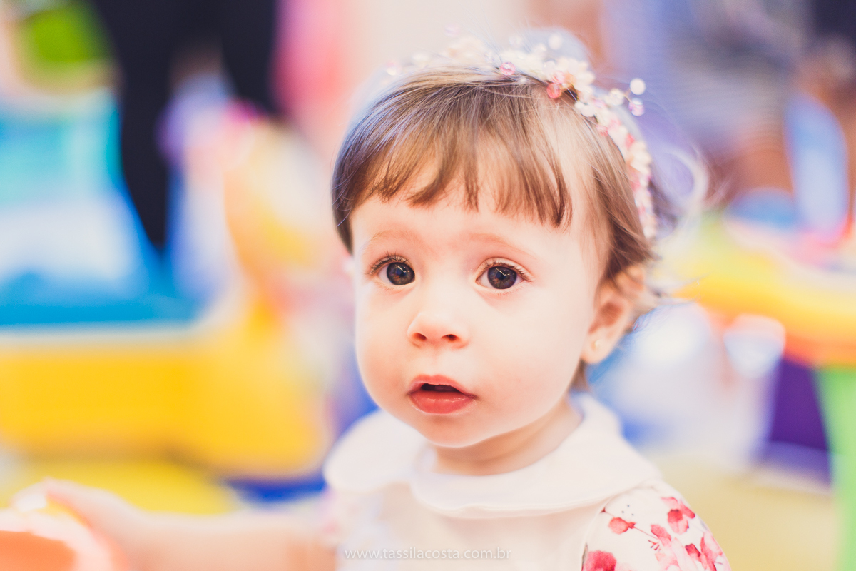 festa infantil linda, na Praia da Costa, Vila Velha, ES, tema Jardim, Jardim da Bettina, festa de menina, festa rosa para aniversário de 1 ano, primeiro ano da minha filha, vestido lindo para vestir no aniversário de 1 ano, fotografia de festa infantil