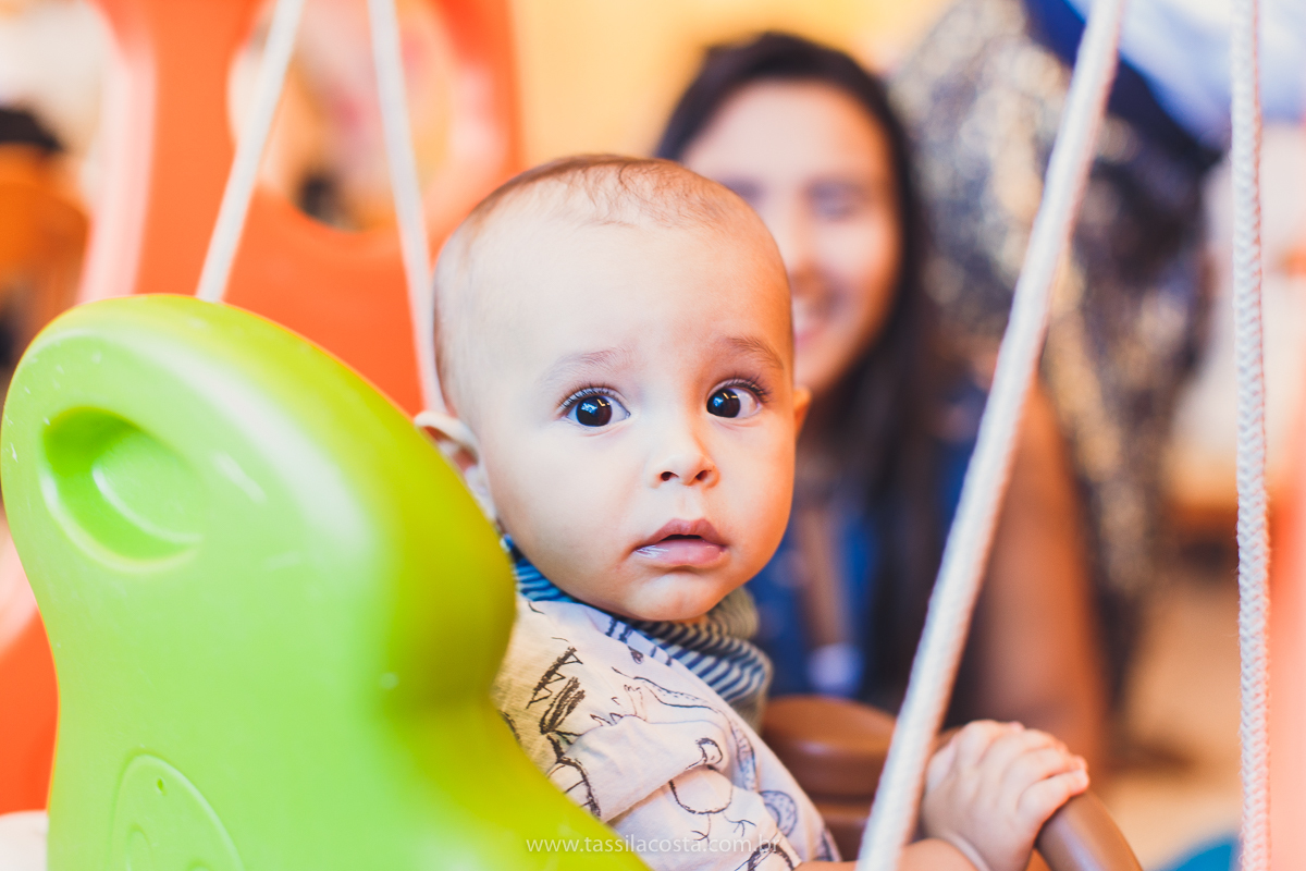 festa infantil linda, na Praia da Costa, Vila Velha, ES, tema Jardim, Jardim da Bettina, festa de menina, festa rosa para aniversário de 1 ano, primeiro ano da minha filha, vestido lindo para vestir no aniversário de 1 ano, fotografia de festa infantil