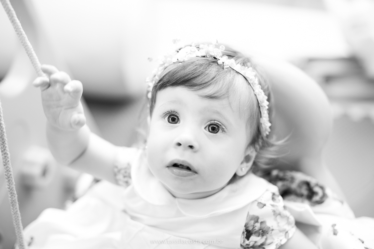 festa infantil linda, na Praia da Costa, Vila Velha, ES, tema Jardim, Jardim da Bettina, festa de menina, festa rosa para aniversário de 1 ano, primeiro ano da minha filha, vestido lindo para vestir no aniversário de 1 ano, fotografia de festa infantil