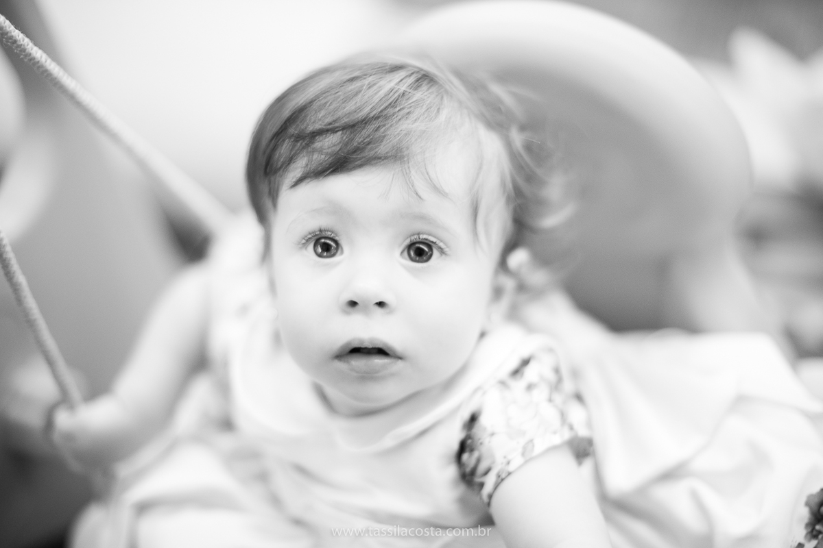 festa infantil linda, na Praia da Costa, Vila Velha, ES, tema Jardim, Jardim da Bettina, festa de menina, festa rosa para aniversário de 1 ano, primeiro ano da minha filha, vestido lindo para vestir no aniversário de 1 ano, fotografia de festa infantil