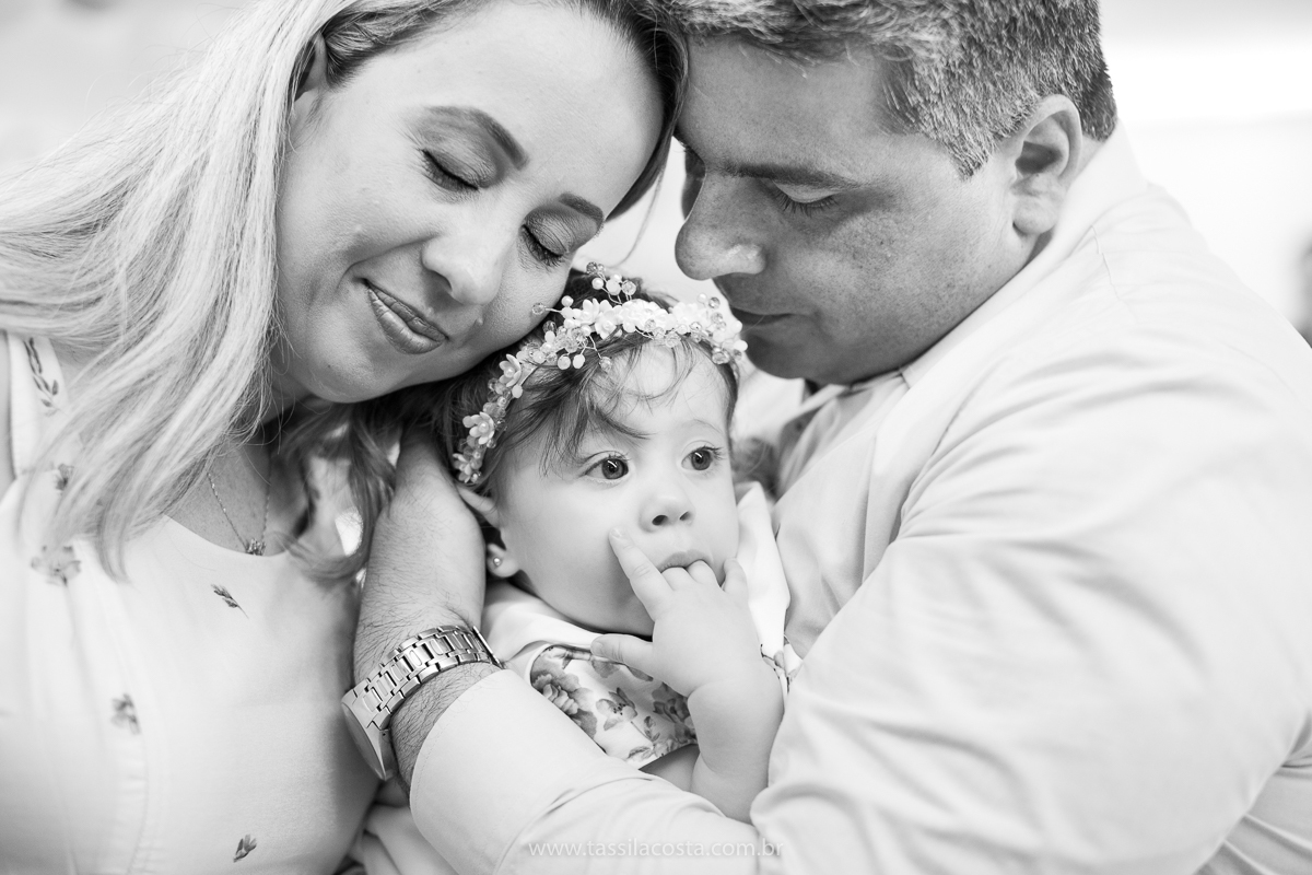 festa infantil linda, na Praia da Costa, Vila Velha, ES, tema Jardim, Jardim da Bettina, festa de menina, festa rosa para aniversário de 1 ano, primeiro ano da minha filha, vestido lindo para vestir no aniversário de 1 ano, fotografia de festa infantil