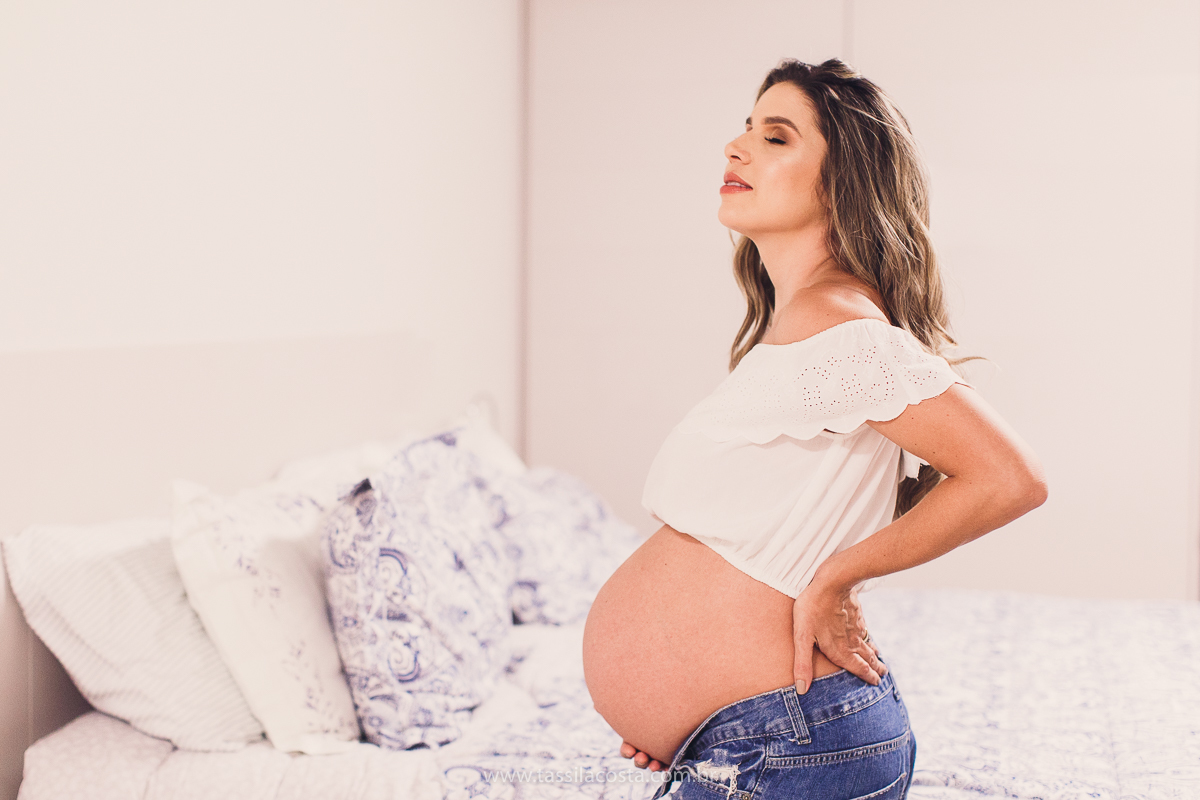 chá de fraldas da Júlia, da Dante Micheline, Praia de Camburi, Vitória ES, tássila costa fotografia, mãe de 3 meninos, mãe de gêmeos, ensaio de gestante feito em casa, fotografia de grávida em vila velha, fotos lindas