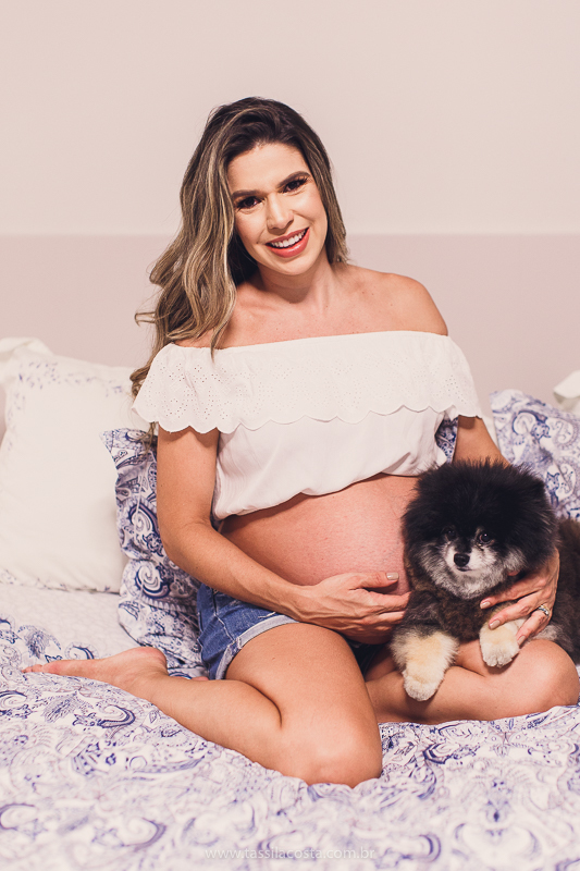 chá de fraldas da Júlia, da Dante Micheline, Praia de Camburi, Vitória ES, tássila costa fotografia, mãe de 3 meninos, mãe de gêmeos, ensaio de gestante feito em casa, fotografia de grávida em vila velha, fotos lindas