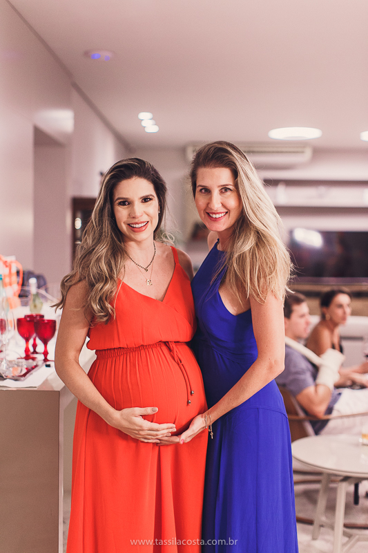 chá de fraldas da Júlia, da Dante Micheline, Praia de Camburi, Vitória ES, tássila costa fotografia, mãe de 3 meninos, mãe de gêmeos, ensaio de gestante feito em casa, fotografia de grávida em vila velha, fotos lindas