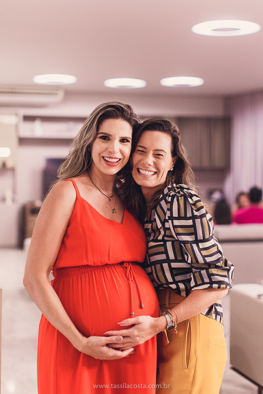 chá de fraldas da Júlia, da Dante Micheline, Praia de Camburi, Vitória ES, tássila costa fotografia, mãe de 3 meninos, mãe de gêmeos, ensaio de gestante feito em casa, fotografia de grávida em vila velha, fotos lindas