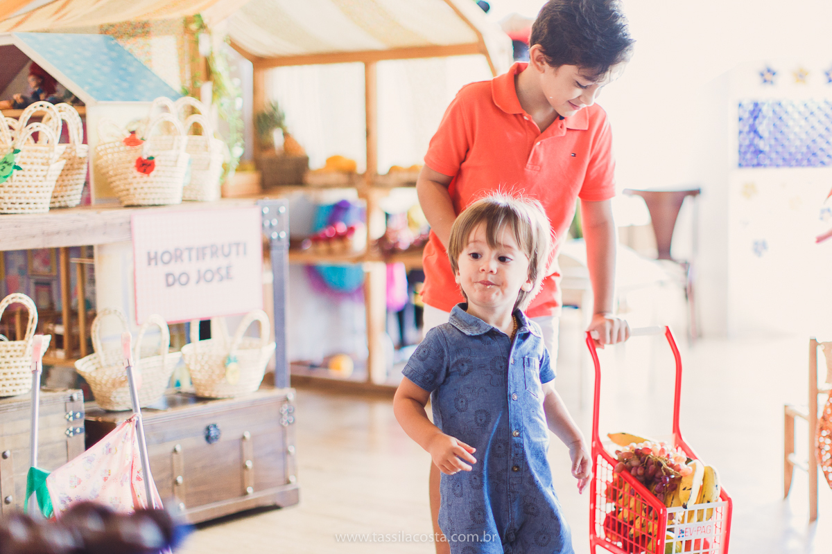festa infantil em Vitória ES, fotografia de festa infantil em Vitória, festa de aniversário do filho da Thanandra, Thanandra e José, 2 anos do José, fotos lindas de aniversário infantil, tema de aniversário super diferente, festa de menino, 2 anos 