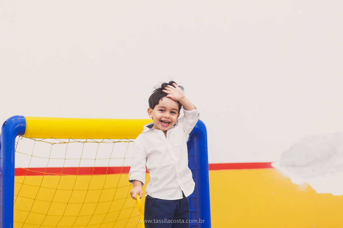 Júlia 1 ano, aniversário de menina em Vitória ES, festa de menina no tema jardim, look rosa para aniversariante de 1 ano, o que vestir no aniversário de 1 ano da minha filha, mãe de 2, tássila costa fotografia, fotos espontâneas no aniversário de 1 ano