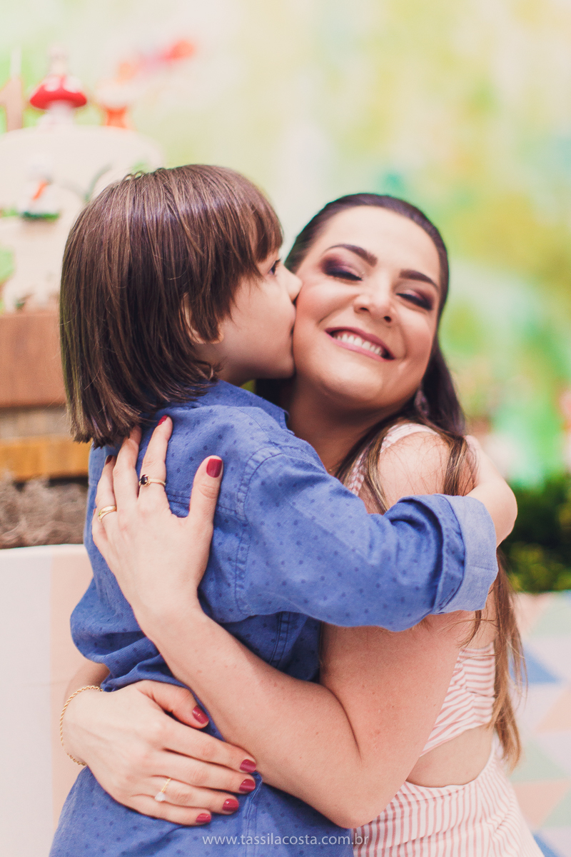 festa com tema super diferente, festa de menino, no cerimonial Ratiboom em Campo Grande, ES, decoração da Giovana da Xic Baloon, decoração no tema Bosque, Bosque do Pedro, fotografia de festa infantil, fotos lindas de aniversário infantil, 1 ano do meu bb