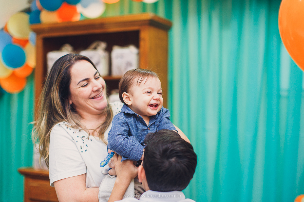 festa com tema super diferente, festa de menino, no cerimonial Ratiboom em Campo Grande, ES, decoração da Giovana da Xic Baloon, decoração no tema Bosque, Bosque do Pedro, fotografia de festa infantil, fotos lindas de aniversário infantil, 1 ano do meu bb