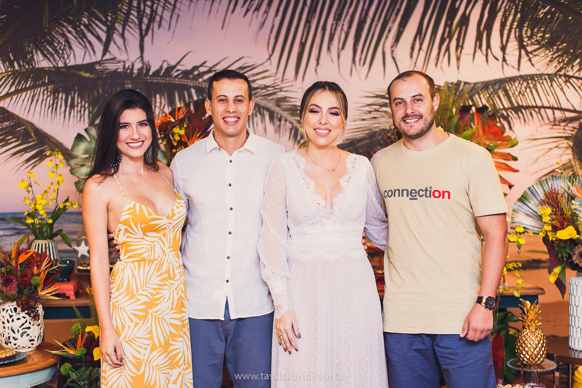 decoração linda de chá bar, Dayane e Higgor, decoração de chá bar by Tais Vaz, fotografia de chá bar by Tássila Costa, chá bar inspirado na balada Tardezinha do Thiaguinho, vestido lindo para usar no chá bar, chá bar em Vitória ES, noivos lindos em ViX