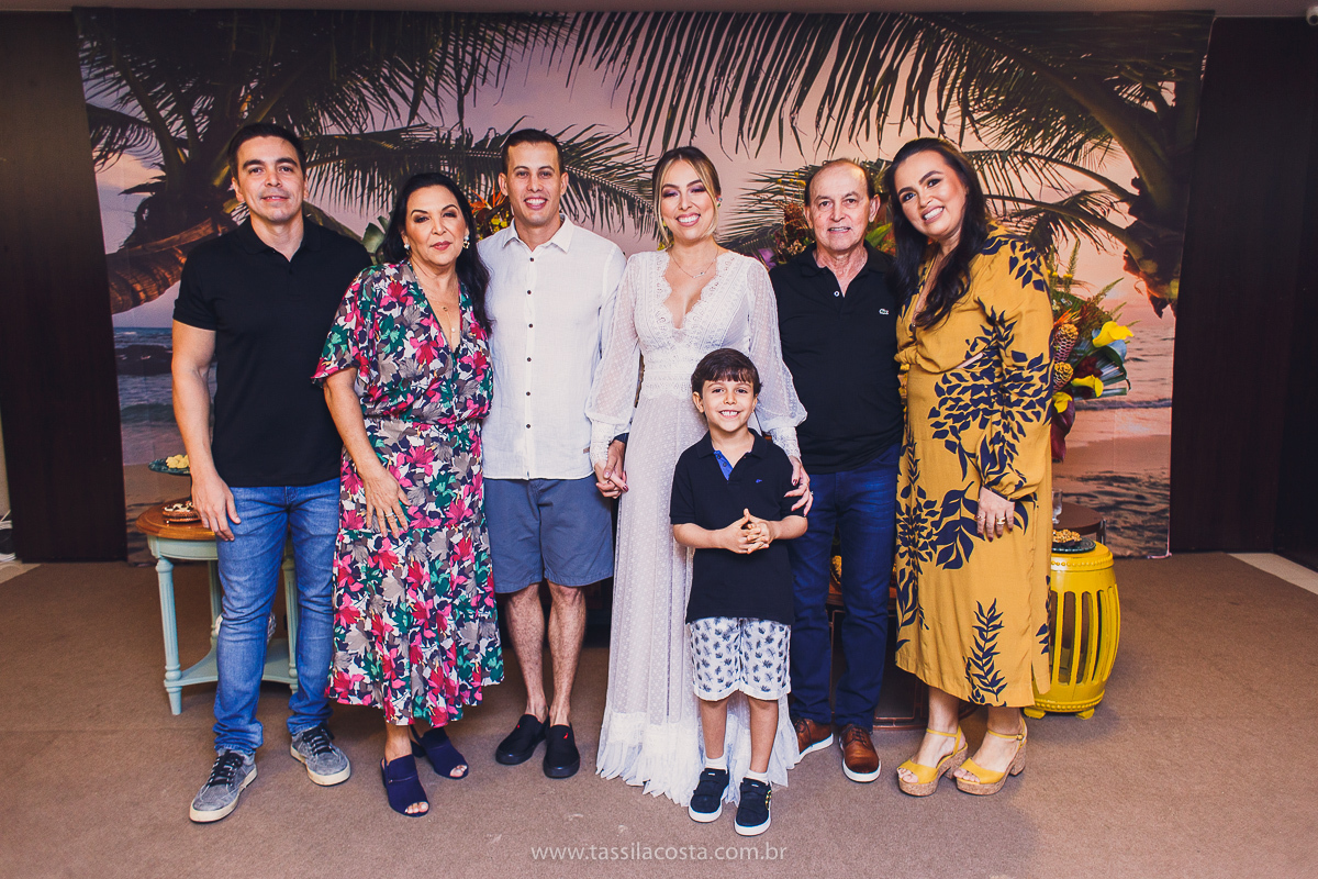 decoração linda de chá bar, Dayane e Higgor, decoração de chá bar by Tais Vaz, fotografia de chá bar by Tássila Costa, chá bar inspirado na balada Tardezinha do Thiaguinho, vestido lindo para usar no chá bar, chá bar em Vitória ES, noivos lindos em ViX