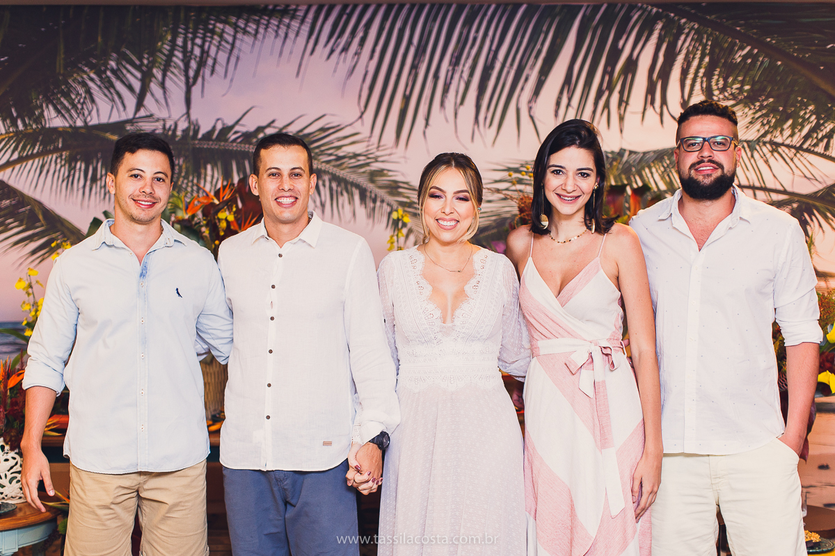 decoração linda de chá bar, Dayane e Higgor, decoração de chá bar by Tais Vaz, fotografia de chá bar by Tássila Costa, chá bar inspirado na balada Tardezinha do Thiaguinho, vestido lindo para usar no chá bar, chá bar em Vitória ES, noivos lindos em ViX