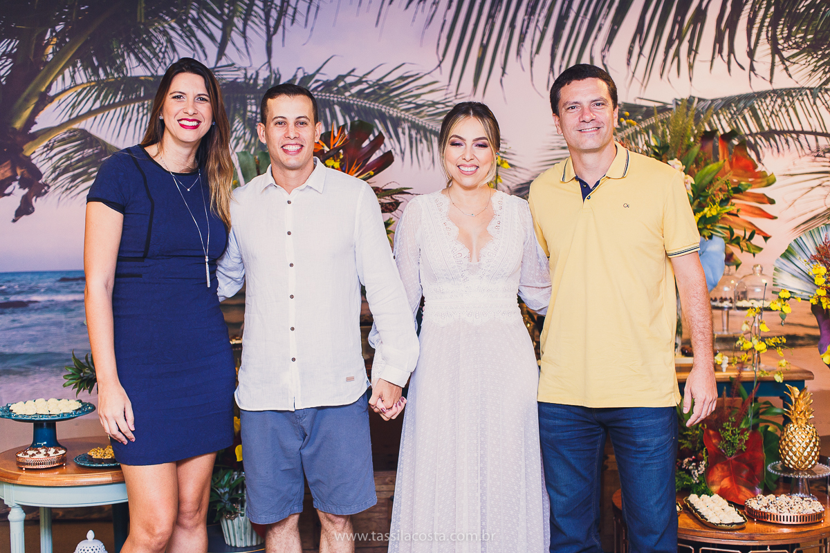 decoração linda de chá bar, Dayane e Higgor, decoração de chá bar by Tais Vaz, fotografia de chá bar by Tássila Costa, chá bar inspirado na balada Tardezinha do Thiaguinho, vestido lindo para usar no chá bar, chá bar em Vitória ES, noivos lindos em ViX